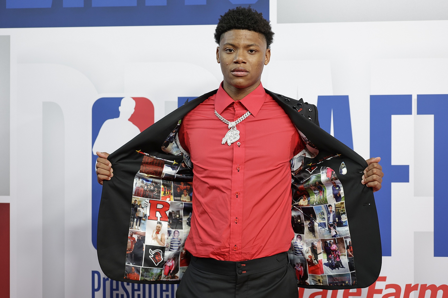 麦迪谈贝利：如果要和我相比较 那他得投进高难度的球