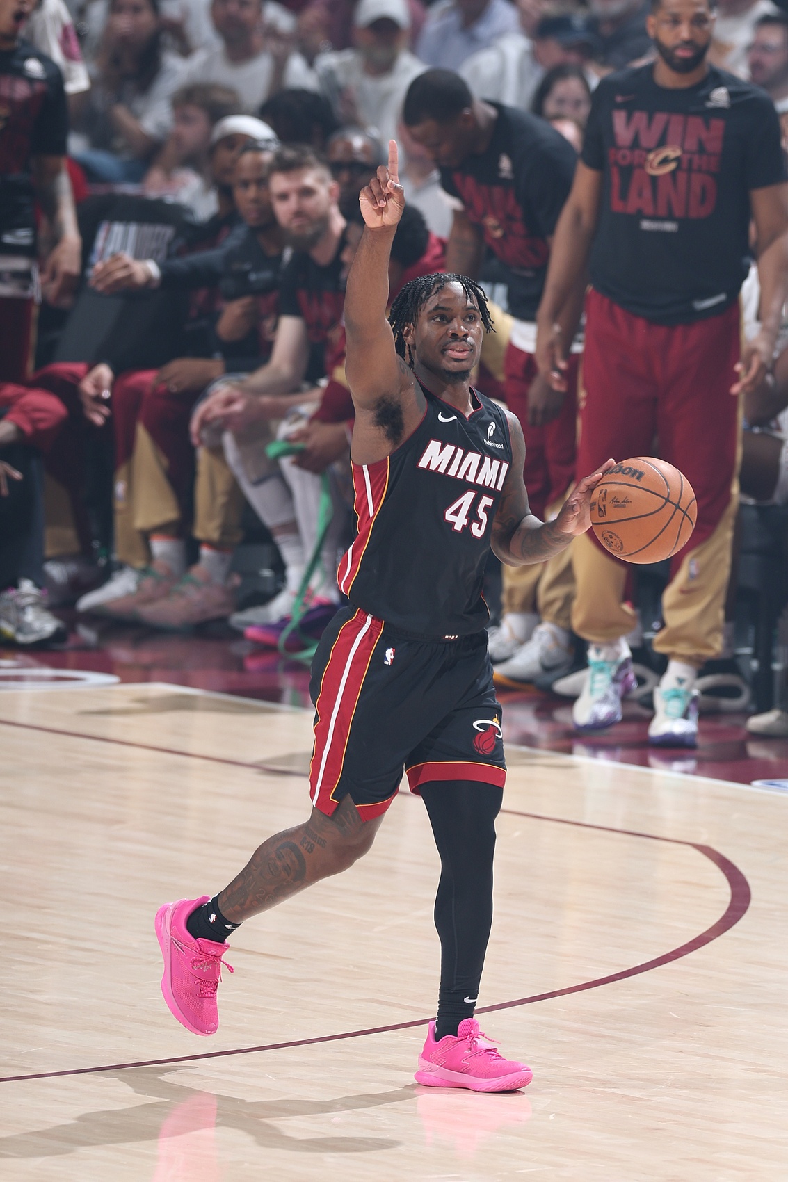 九游官方网站-蒂姆-哈达威：我很欣赏戴维恩-米切尔 但他需要更具侵略性