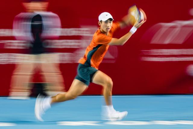 九游娱乐-张奔斗：卢布列夫毕竟世界前5 商竣程反手也惊艳